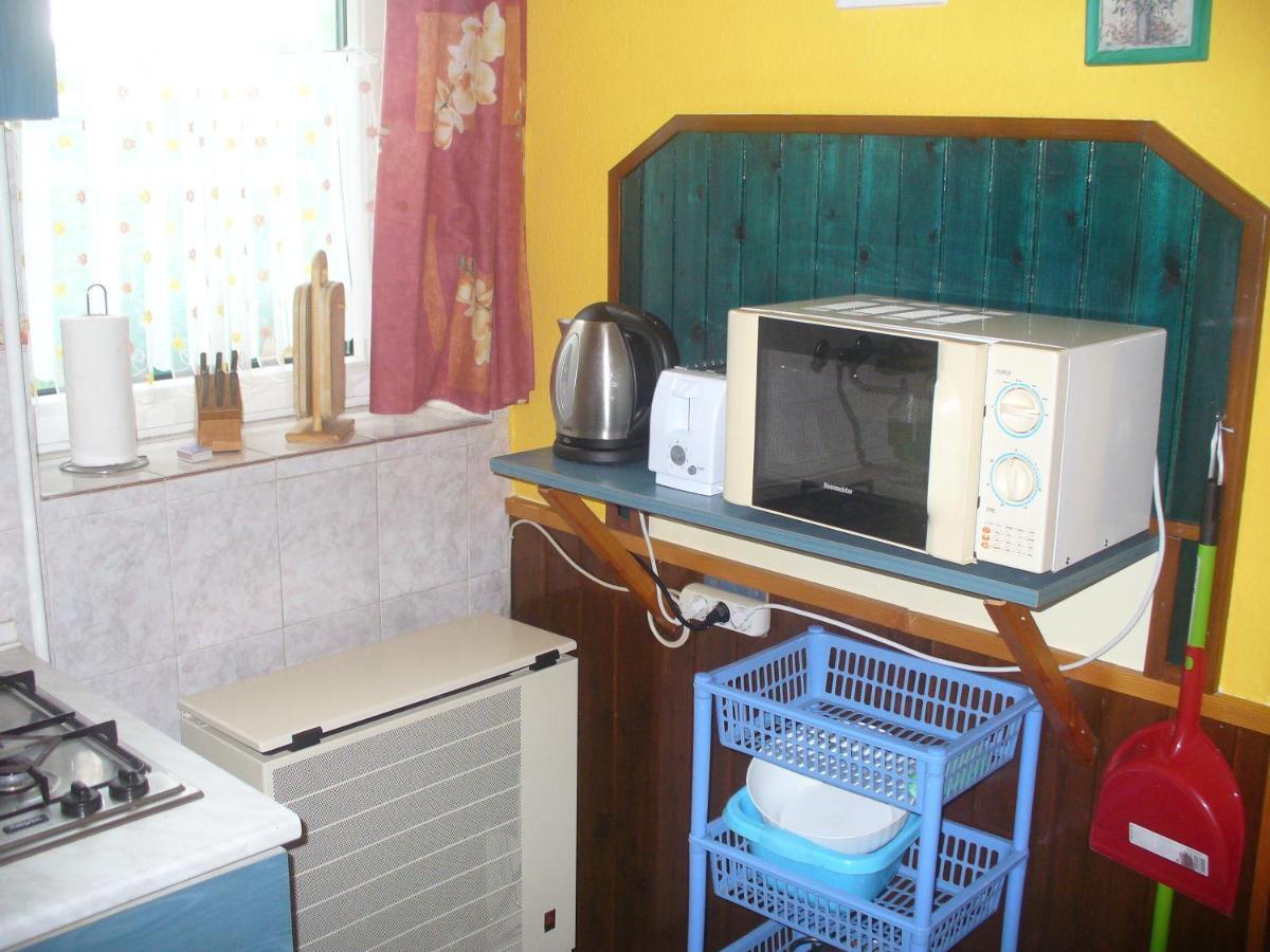 Sárvár Pleiveisz Apartman מראה חיצוני תמונה